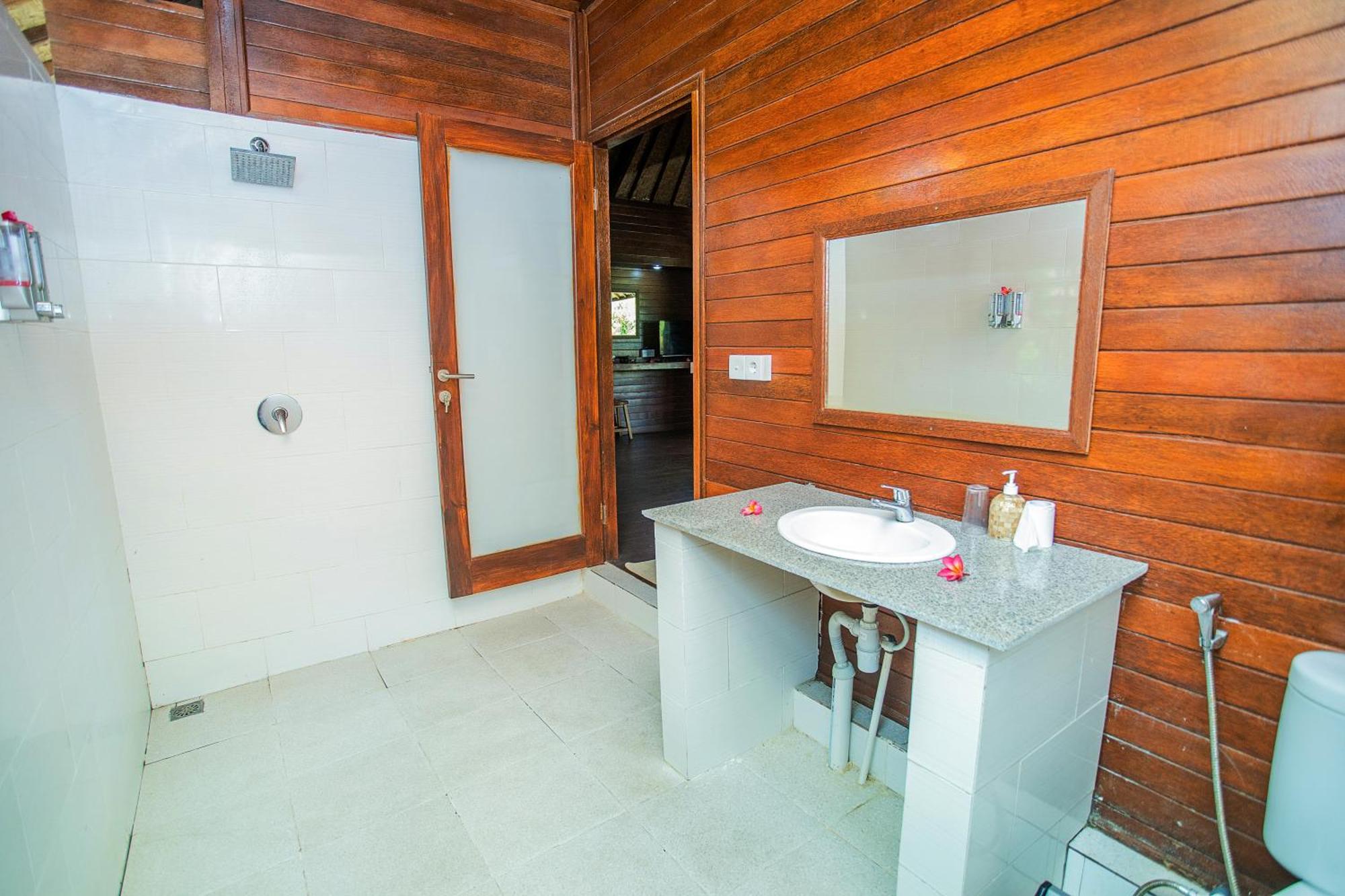 Bagus Dream Beach Villa Lembongan Exterior photo