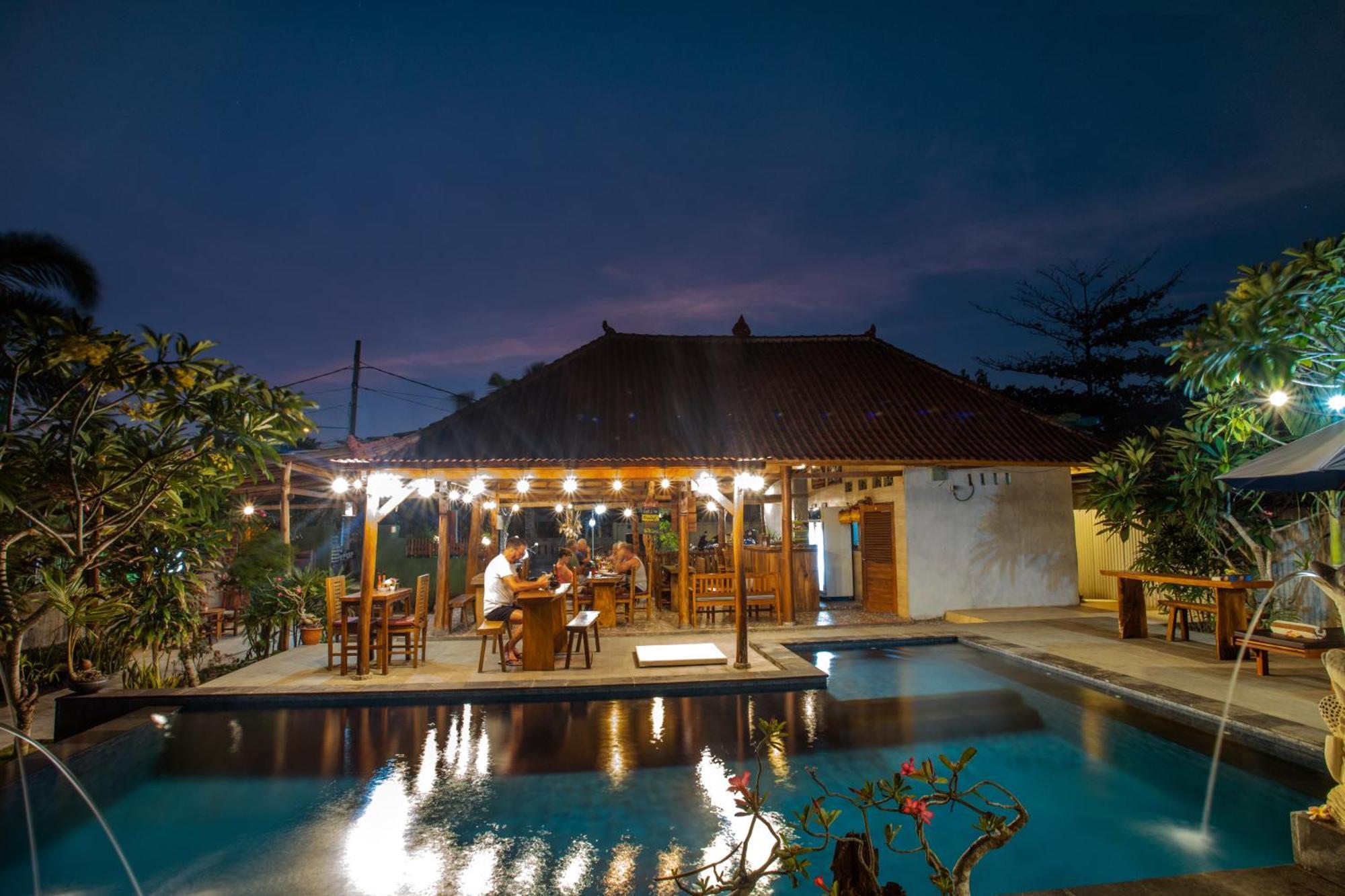 Bagus Dream Beach Villa Lembongan Exterior photo